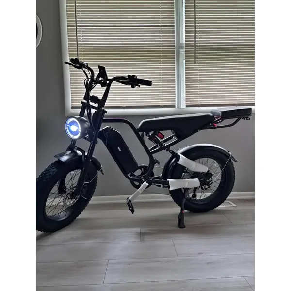 Fat-Tire Electric Bike – 35 MPH, 40-Mile Range